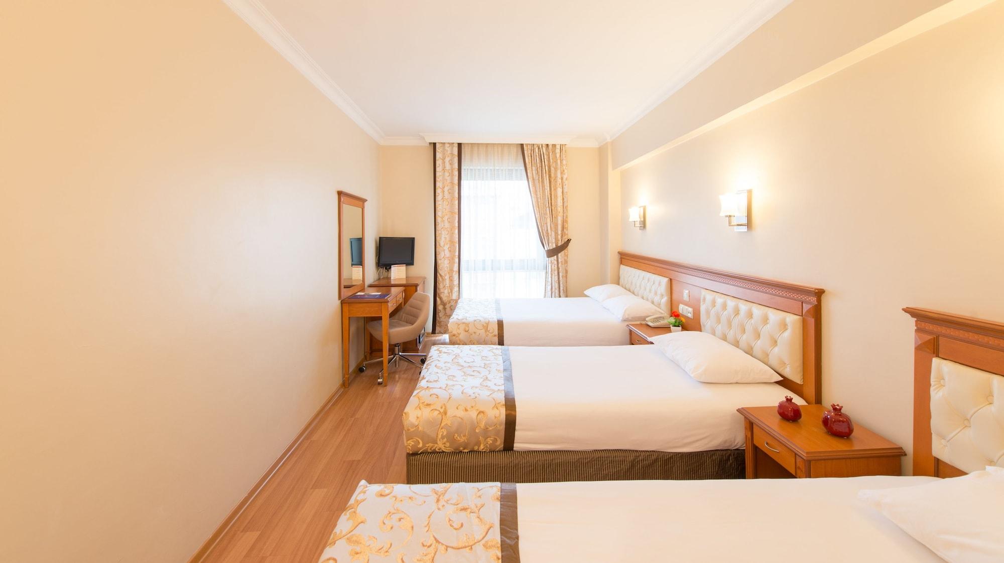 Prestige Hotel Old City Istanbul Exterior photo